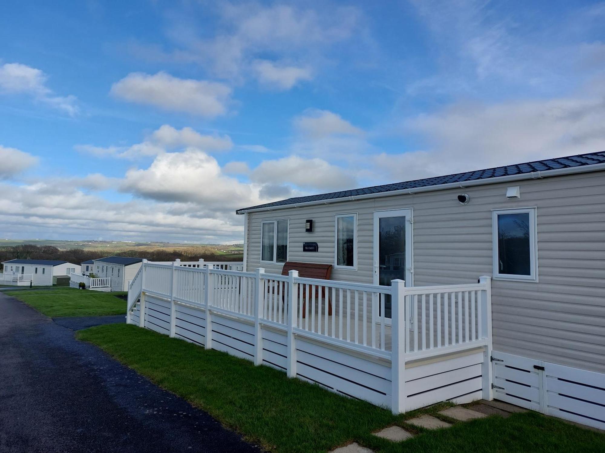 Alphi 4 * Bude