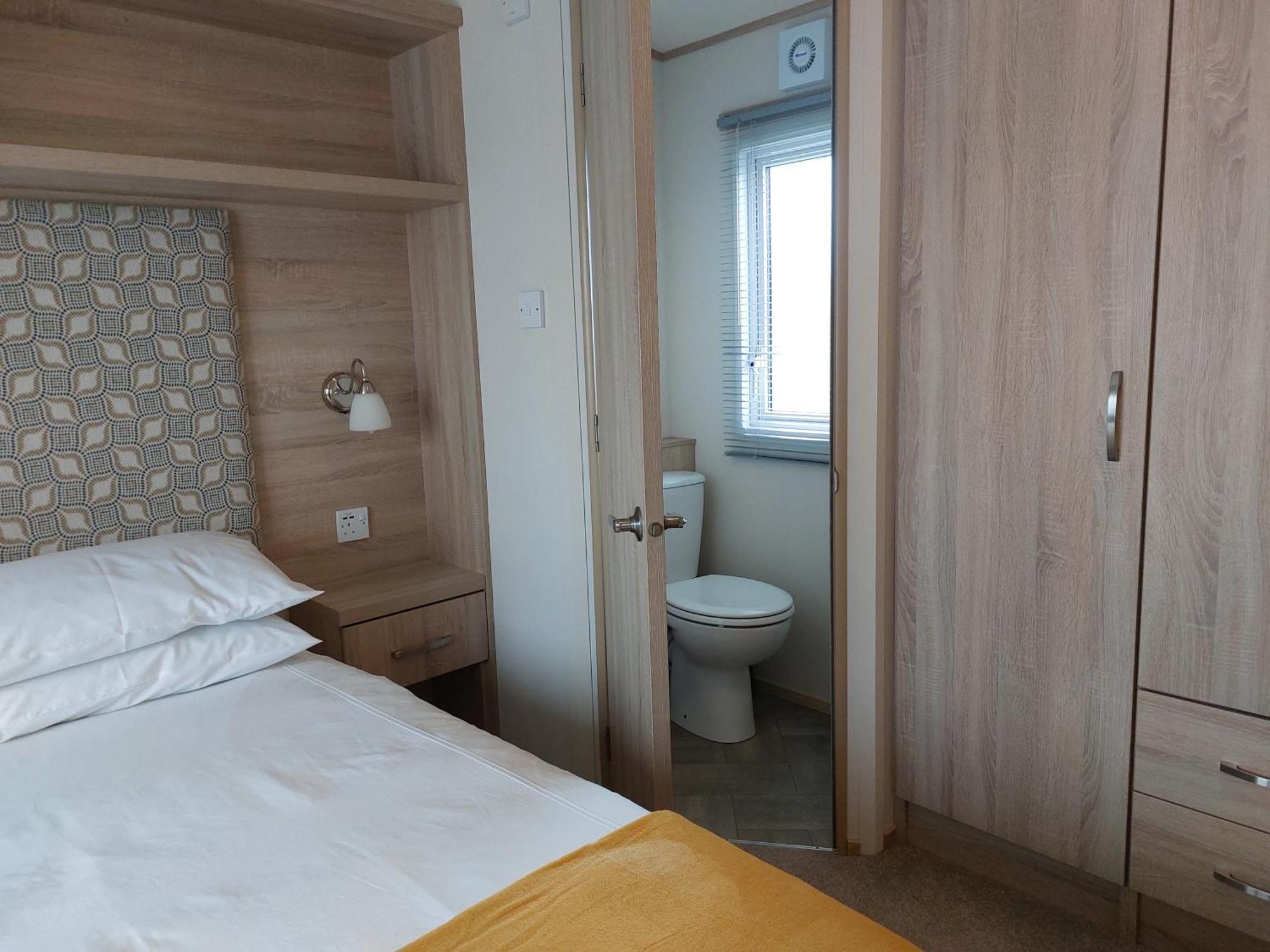 Apartment Alphi 4 *